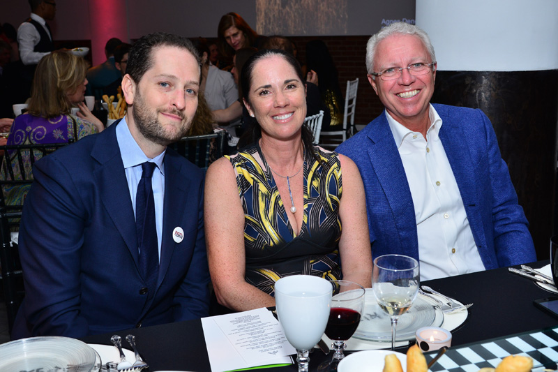 LightBox PUBLICARTFUND2016SpringBenefit 10 63596736861018500020751708 21 PUBLICART 04192016 JMS 208.