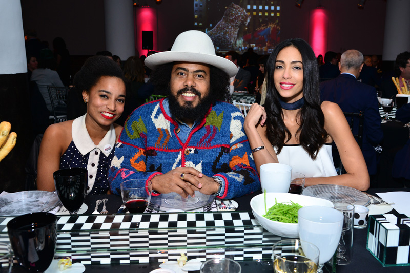 LightBox PUBLICARTFUND2016SpringBenefit 11 63596736868565375021051708 28 PUBLICART 04192016 JMS 211.