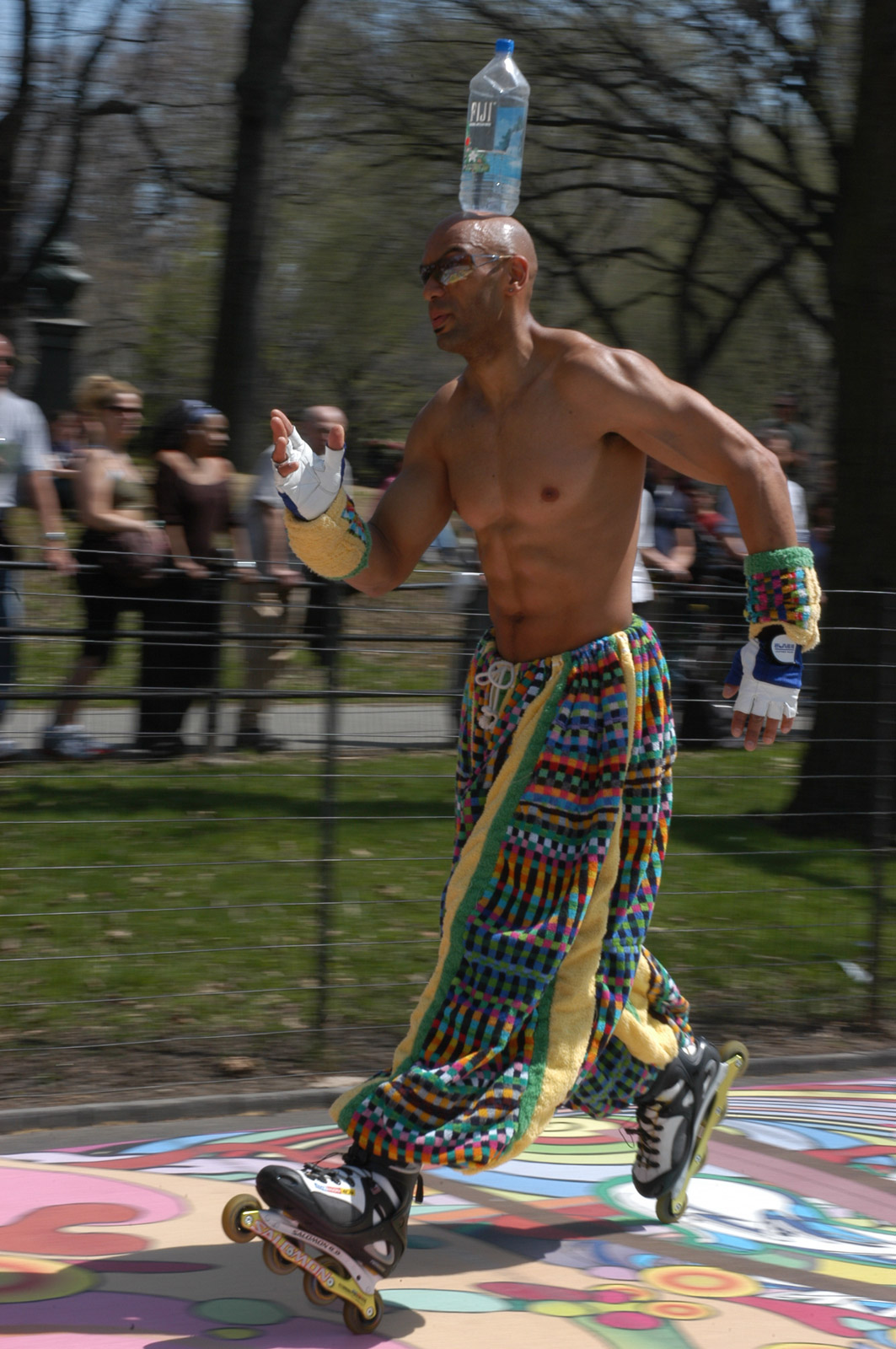 assumeastrovividfocus 2040.jpg