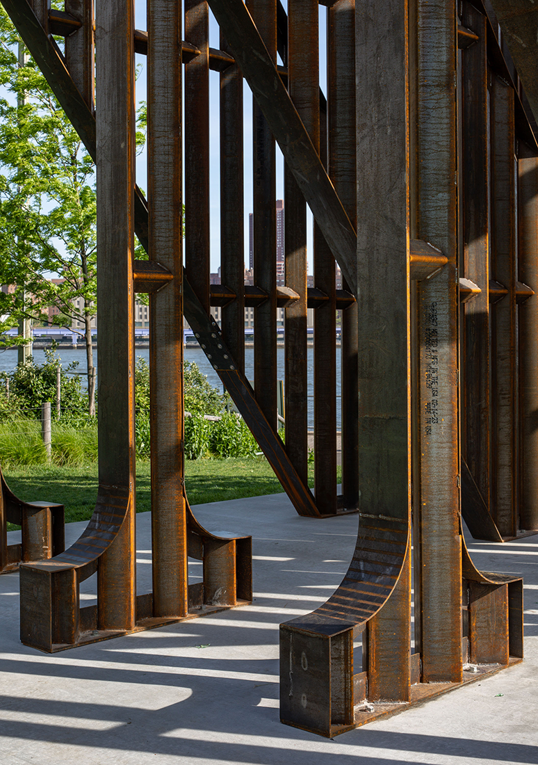 45 NicholasGalanin-0377