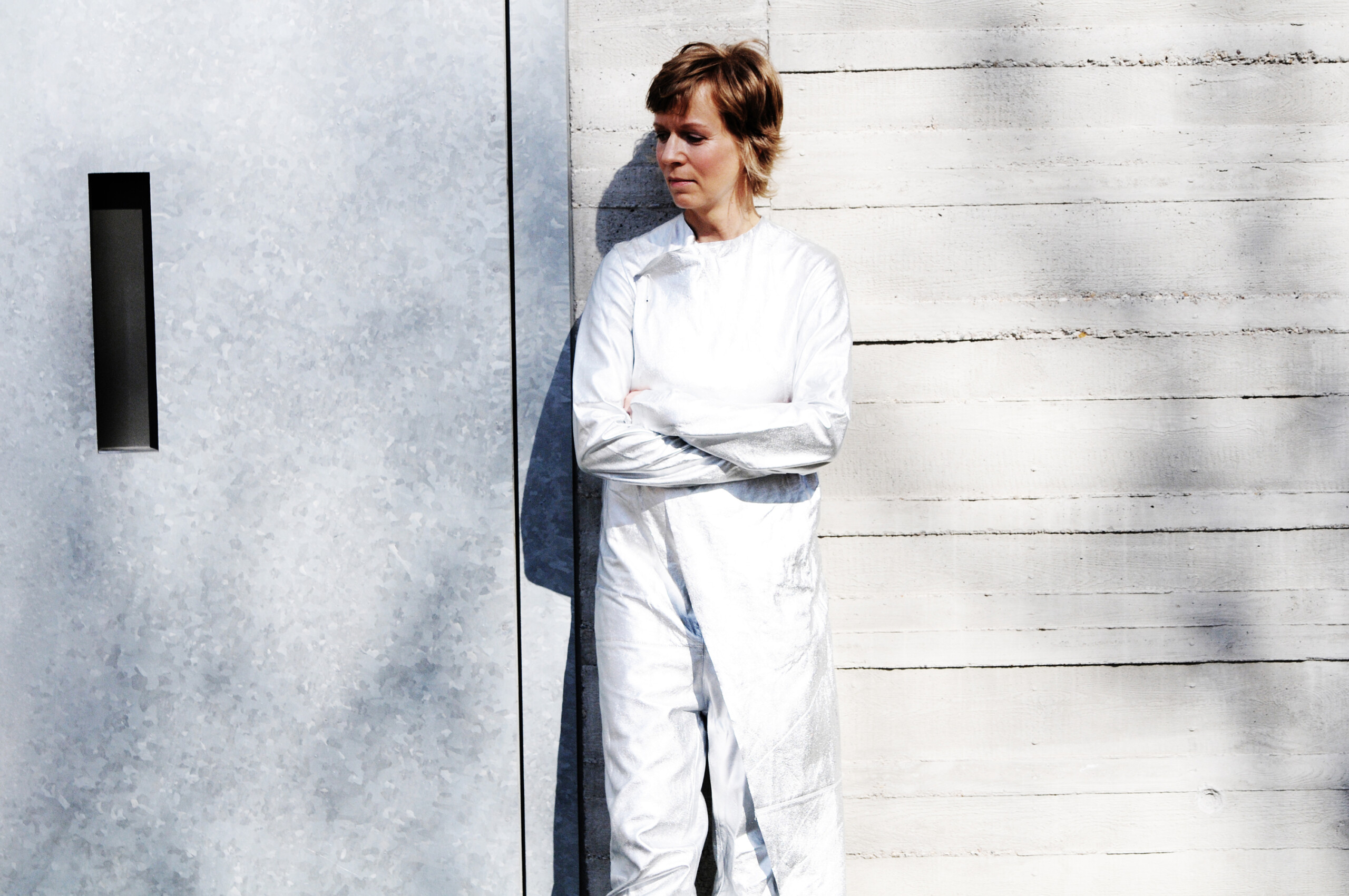 portrait of artist Katharina Grosse