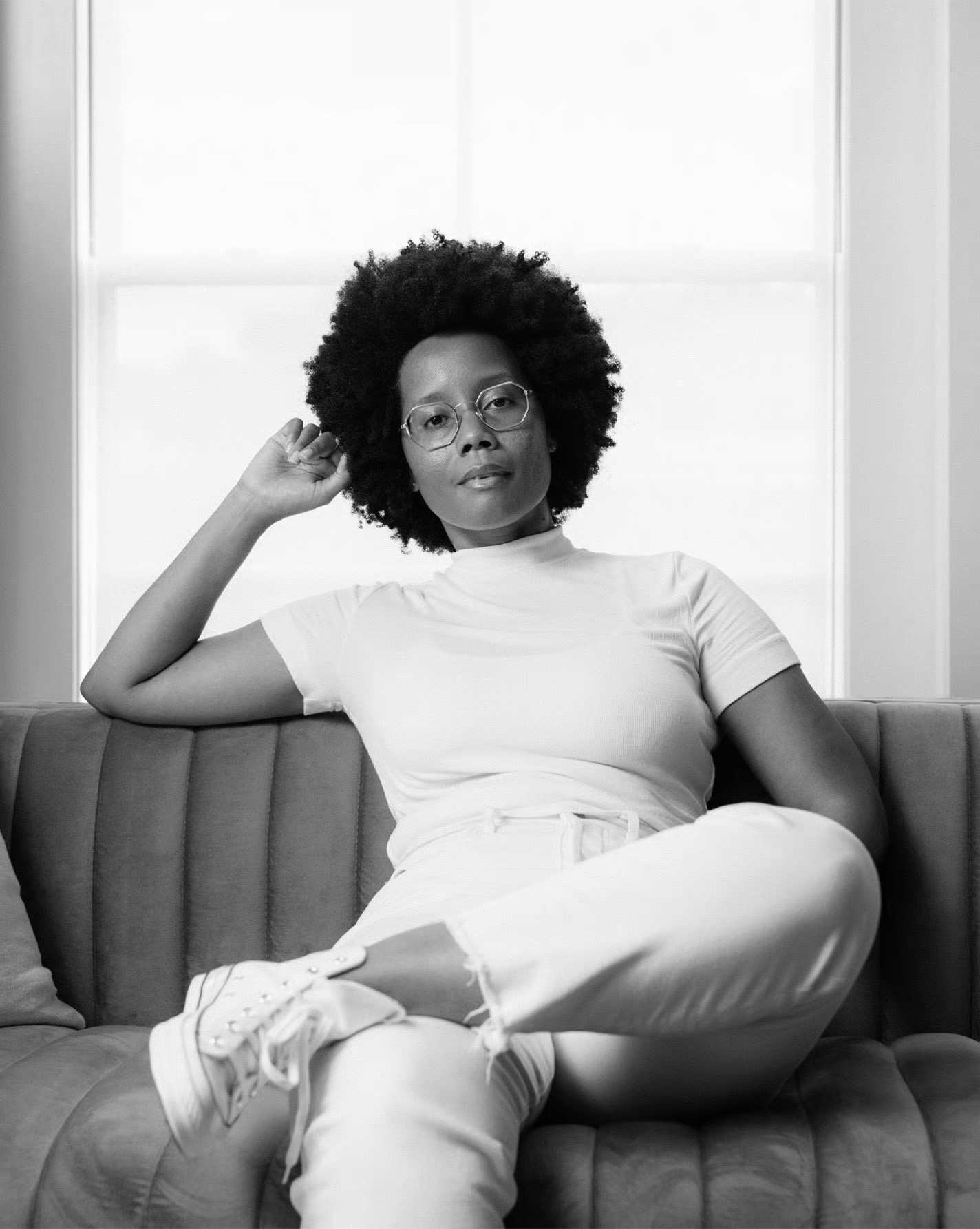 portrait of artist Dana Scruggs